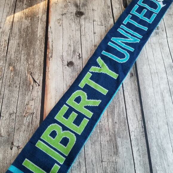 Liberty United Soccer Club Scarf - Picture 3 of 6